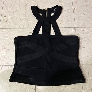 Cropped black top